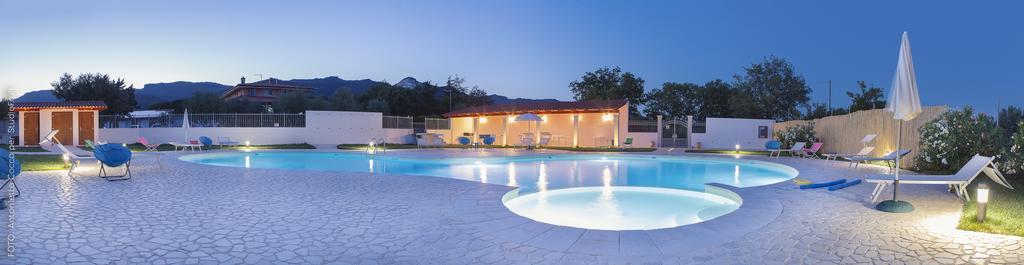 Agriturismo Bonu Suile Silanus Екстер'єр фото