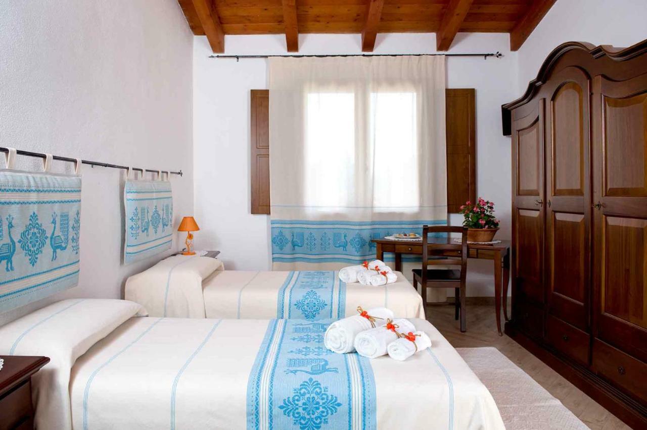 Agriturismo Bonu Suile Silanus Екстер'єр фото